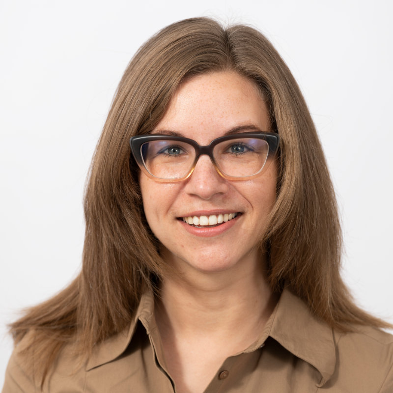 Lesli Rambin Headshot