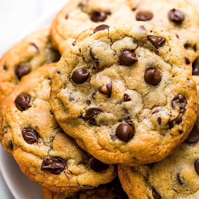 picture of chocolate chip cookies