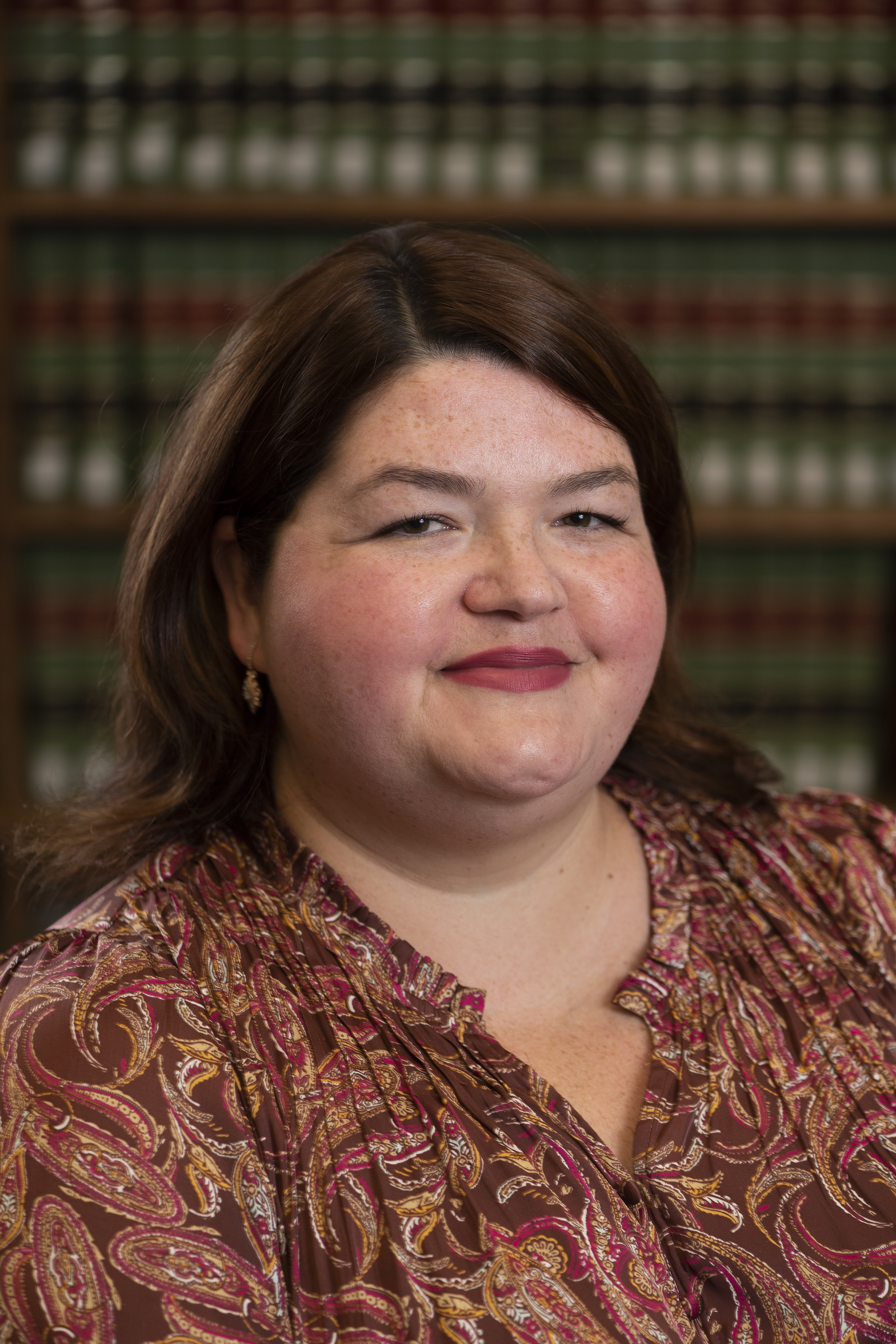 Tori Luwisch-deLaureal headshot