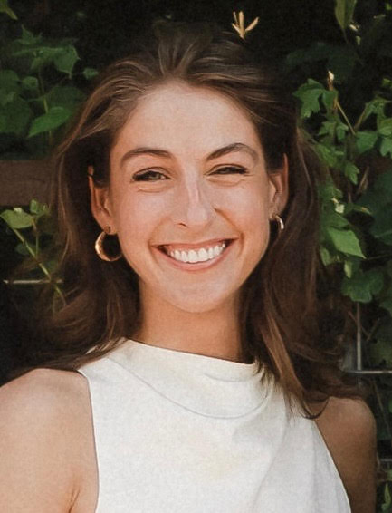 Haley Farrell headshot