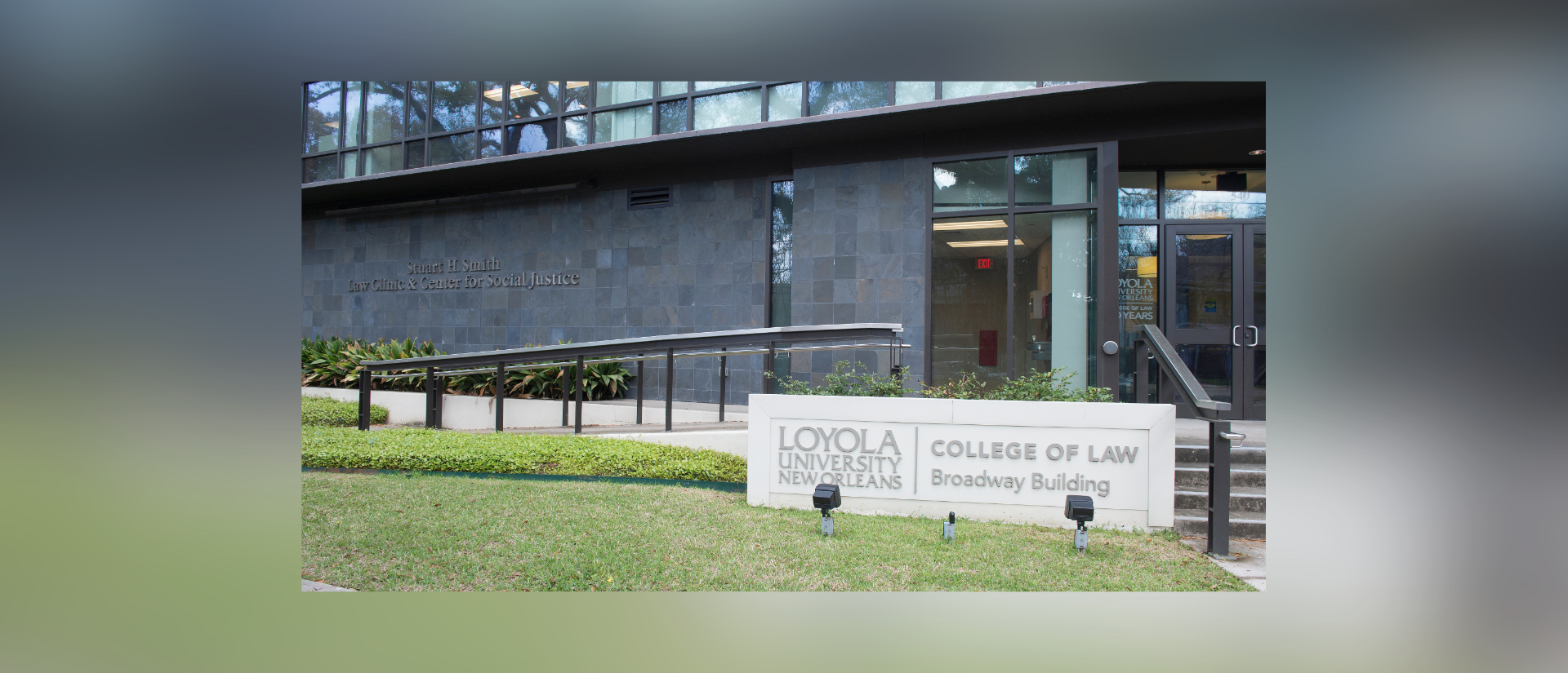 Exterior of Loyola University New Orleans College of Law Stuart H. Smith Law Clinic