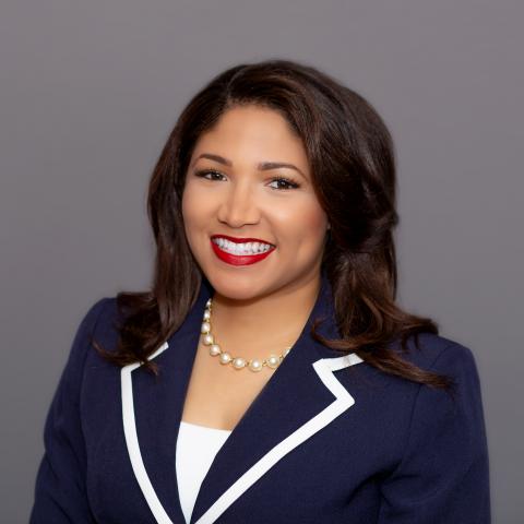 Photo of Kristen Lee